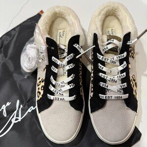 Vintage Havana Slippers